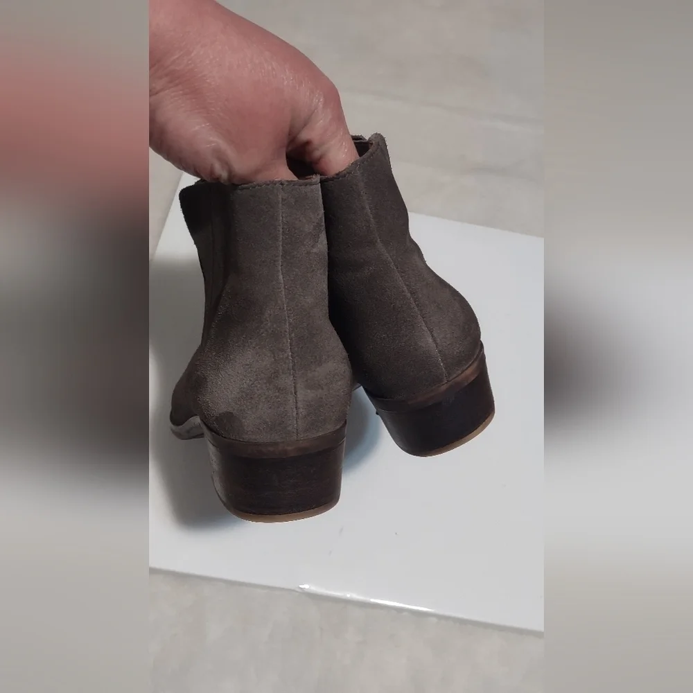 Lucky Brand good shoes